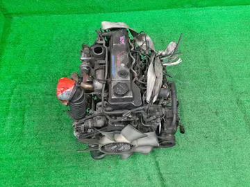 ДВИГАТЕЛЬ НА MITSUBISHI DELICA PF8W 4M40T