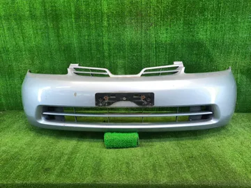БАМПЕР НА TOYOTA PRIUS NHW11